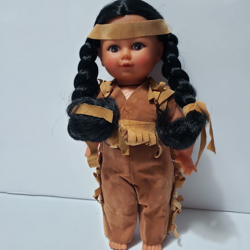Vintage 1993 CITITOY Native American Doll